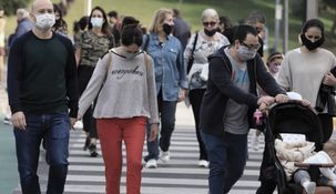 Los CDC recomiendan que se usen los barbijos de mayor protección que se puedan encontrar.