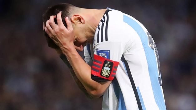 Un futbolista, que igualó el hito deportivo de Lio en las Copas del Mundo, comunicó su despedida.