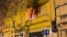 atacaron el consulado de venezuela en lisboa tras la asuncion de nicolas maduro atacaron el consulado de venezuela en lisboa tras la asuncion de nicolas maduro