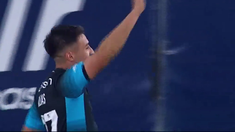 Gabriel Rojas, un blooper y un golazo. Gabriel Rojas, un blooper y un golazo.