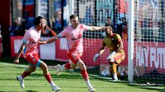 Arsenal le ganó a Colón. Arsenal le ganó a Colón.