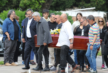 El hermano de Mariano y Juan llevó el féretro en el cementerio de Chacarita.