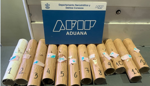 Los 12 piononos de nylon y cocaína que iban rumbo a Australia.