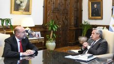 El Presidente se reunió con el gobernador de Santa Fe, Omar Perotti. El Presidente se reunió con el gobernador de Santa Fe, Omar Perotti.