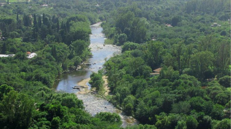 Es un paraje para conectar con la naturaleza y disfrutar del río.&nbsp;