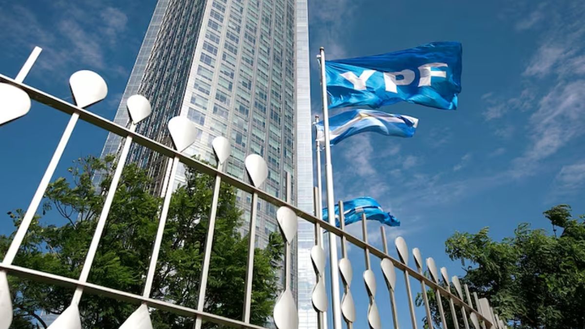 Javier Milei anunció que enviaron al Congreso un proyecto para modificar la Ley de expropiaciones