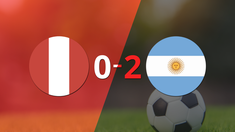 doblete de lionel messi guio el triunfo de argentina sobre peru doblete de lionel messi guio el triunfo de argentina sobre peru