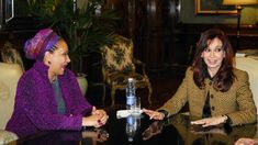 Querida amiga, si hay alguien que merece descansar sos vos, escribió Cristina Kirchner para despedir a la colombiana Piedad Córdoba. Querida amiga, si hay alguien que merece descansar sos vos, escribió Cristina Kirchner para despedir a la colombiana Piedad Córdoba.