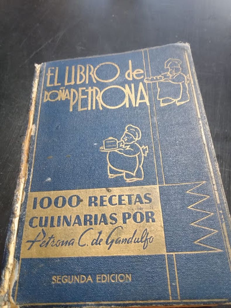 Doña Petrona incluyó varias recetas de pizza en su libro de 1934.