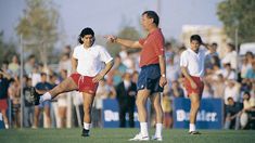 Diego Maradona y Carlos Bilardo compartiendo tiempo en Sevilla. Diego Maradona y Carlos Bilardo compartiendo tiempo en Sevilla.