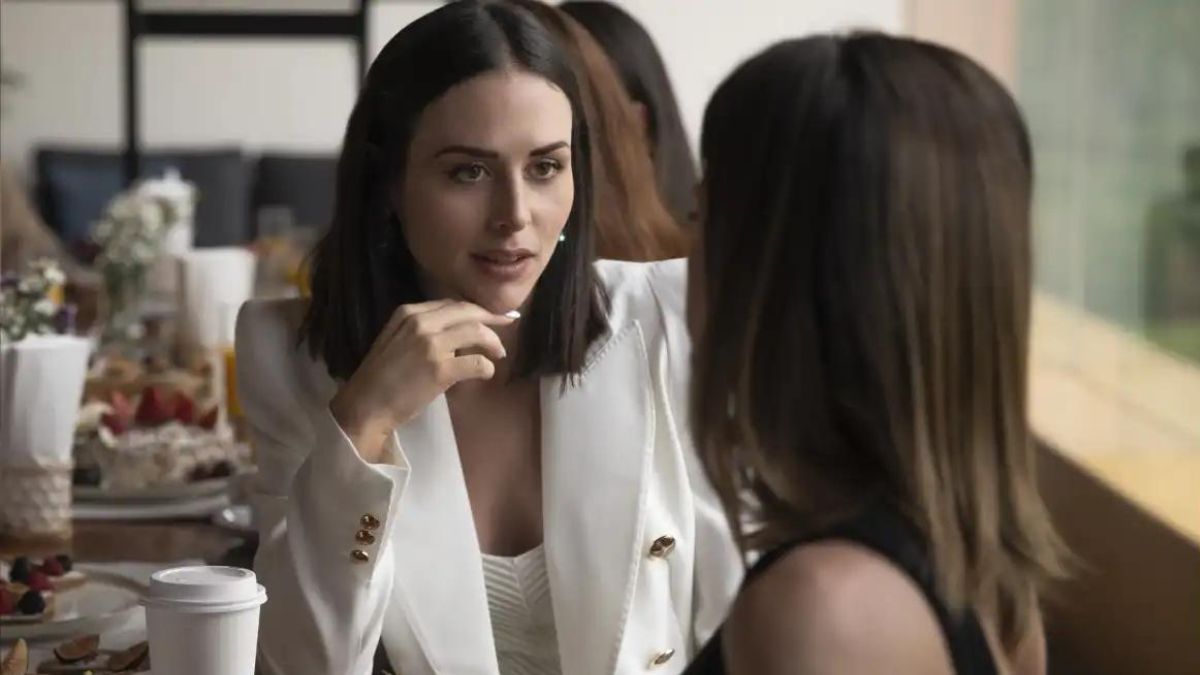 Furor en Netflix todo sobre Las viudas de los jueves, la serie de suspenso de solo 6 capítulos Furor en Netflix todo sobre Las viudas de los jueves, la serie de suspenso de solo 6 capítulos