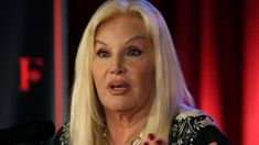 La Administración Federal de Ingresos Públicos (AFIP), le reclama a Susana el pago de 50 millones de pesos. La Administración Federal de Ingresos Públicos (AFIP), le reclama a Susana el pago de 50 millones de pesos.