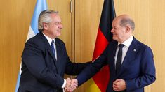 Fernández se reunión con Olaf Sholz.