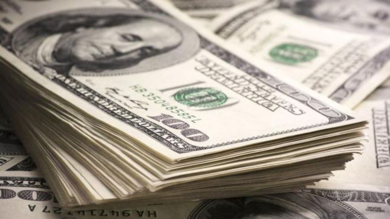 El dólar blue continúa su tendencia a la baja.