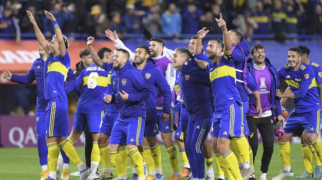 Los jugadores del Xeneize festejaron la clasificación.