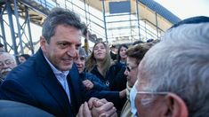 En medio de la crisis cambiaria, llegó la hora de Sergio Massa. En medio de la crisis cambiaria, llegó la hora de Sergio Massa.