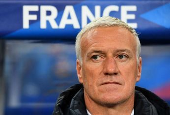 El entrenador francés etuvo en el vestuario argentino tras la derrota de su selección en 2022. El entrenador francés etuvo en el vestuario argentino tras la derrota de su selección en 2022.