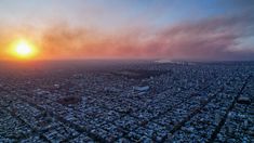 El sábado se registró una lluvia de cenizas que cayó sobre la capital.