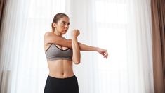 El ejercicio físico que aporta a la longevidad, mejora la postura y la circulación sanguínea. El ejercicio físico que aporta a la longevidad, mejora la postura y la circulación sanguínea.