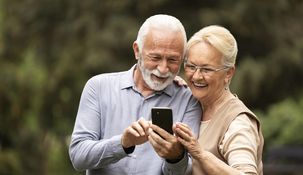 El uso constante del teléfono móvil no solo atraviesa la vida diaria, sino también las horas de descanso.