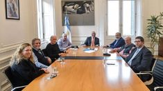 Jorge Manzur junto a la CGT. Jorge Manzur junto a la CGT.