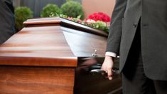 Una abuela eligió la ropa que va a usar en su funeral y el video se volvió viral Una abuela eligió la ropa que va a usar en su funeral y el video se volvió viral