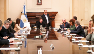 Milei encabezó una nueva reunión de Gabinete en Casa Rosada.