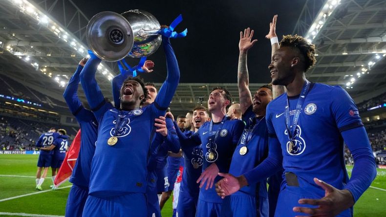 Un campeón de Champions League con Chelsea tuvo que salir a desmentir una fuerte acusación.