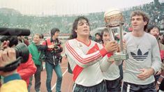 River fue campeón del mundo en 1986. River fue campeón del mundo en 1986.