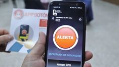 La niña logró dar aviso a la policía a través del botón antipánico. La niña logró dar aviso a la policía a través del botón antipánico.