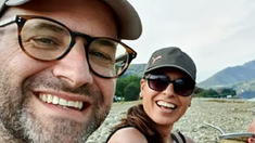 Una familia fue hallada muerta en Villa Crespo. Una familia fue hallada muerta en Villa Crespo.