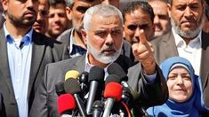 Haniyeh aseguró que los mártires de nuestro pueblo son también mi familia. Haniyeh aseguró que los mártires de nuestro pueblo son también mi familia.