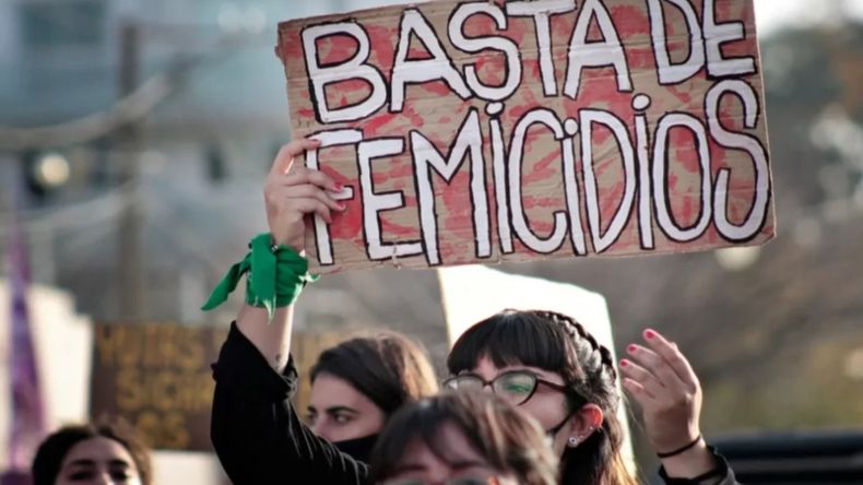 Según el informe, 7 víctimas presentaron indicios de violencia sexual previo al crimen.