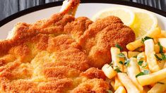 Milanesas, un obligado de El Globito. Milanesas, un obligado de El Globito.