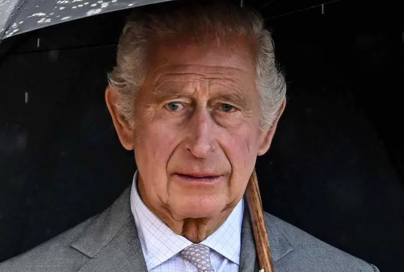El rey Carlos III continúa con su tratamiento.&nbsp;