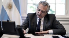 Alberto Fernández decretó la doble indemnización en marzo de 2020. Alberto Fernández decretó la doble indemnización en marzo de 2020.