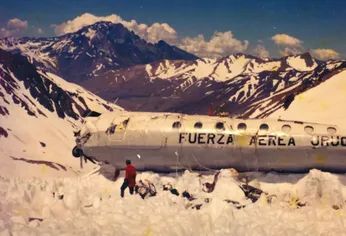 C5N | Tragedia de Los Andes Fuerza Aerea Uruguaya