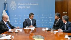 El ministro Sergio Massa recibio a los CEO de ToyotaLatinoamérica y Caribe. El ministro Sergio Massa recibio a los CEO de ToyotaLatinoamérica y Caribe.