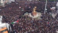 Alrededor de 165 niñas murieron por los bombardeos. Alrededor de 165 niñas murieron por los bombardeos.