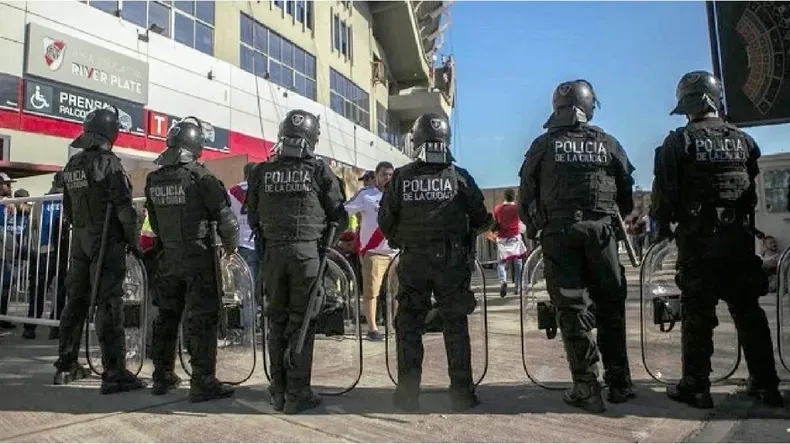Más de 1.000 agentes de las fuerzas de seguridad estarán afectados al Superclásico.