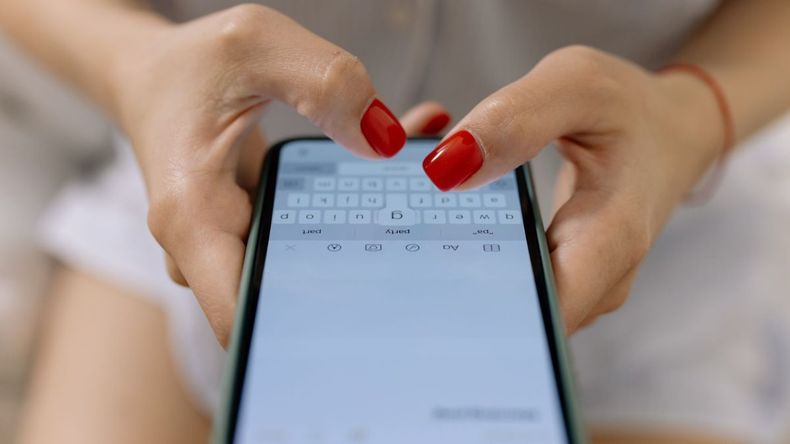 Sin embargo, existen dos métodos simples para recuperar esos mensajes que creías perdidos. Sin embargo, existen dos métodos simples para recuperar esos mensajes que creías perdidos.