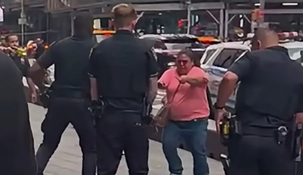 La Policía de Nueva York mató a la agresora en plena calle.&nbsp;