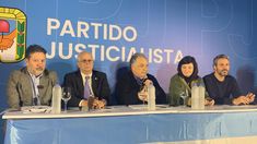 Gustavo Menéndez, Jorge Taiana, Eduardo ValdézKelly Olmos y Santiago Cafiero.