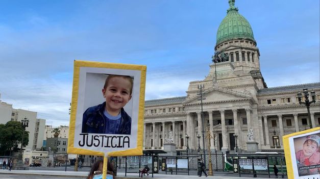 La imagen de Lucio Dupuy, el niño de 5 años asesinado a golpes.