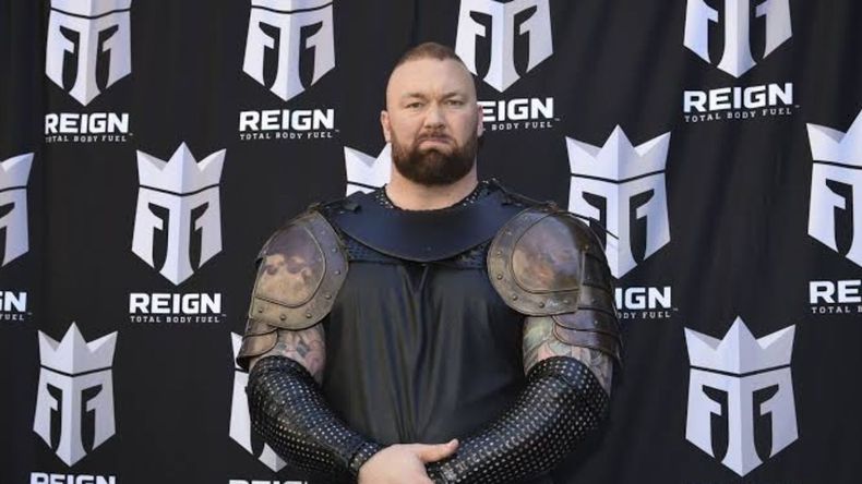 Más allá de su imponente tamaño, Björnsson demuestra que su mayor fortaleza radica en la disciplina y en la capacidad de reinventarse constantemente.