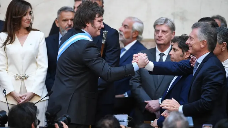 Javier Milei confirmó que hablará con Mauricio Macri cuando regrese de Estados Unidos.