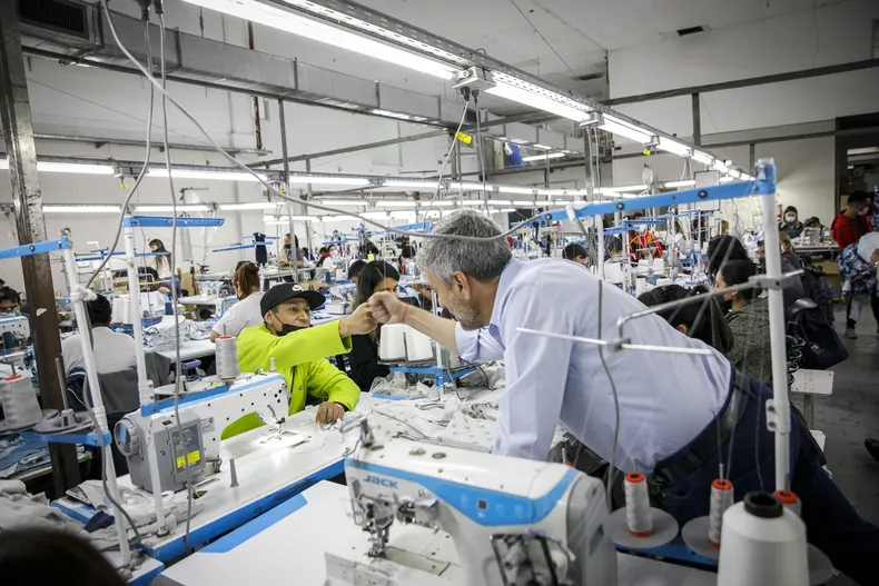 Los beneficiarios de Potenciar Trabajo recibirán el monto de octubre en noviembre.