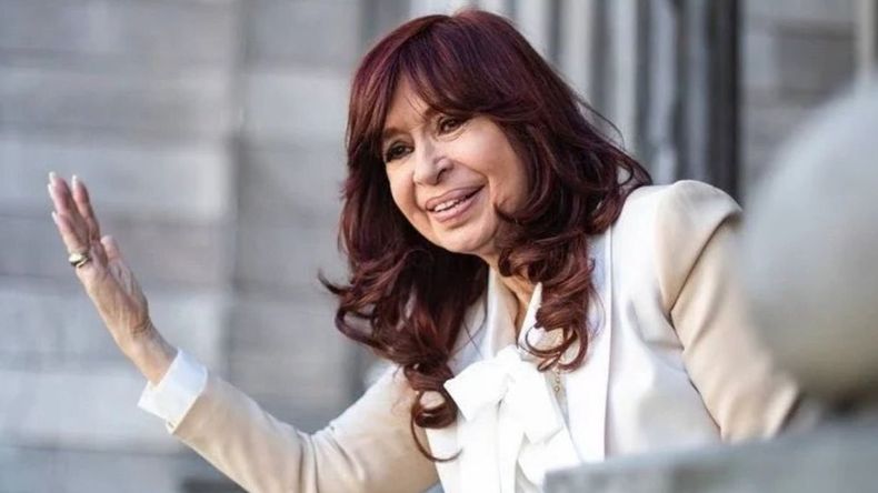 Expectativa por la sentencia a Cristina Kirchner que se conocerá este martes.