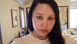 Amanda Bynes pidió poner fin a la tutela que ejerce su madre sobre ella.