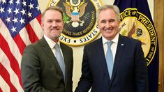 Pablo Quirno, canciller argentino, junto a Jamieson Greer, representante de Comercio de los Estados Unidos.